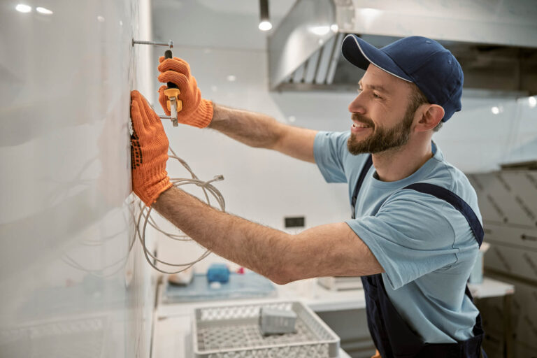 Restaurant repair work by electrician